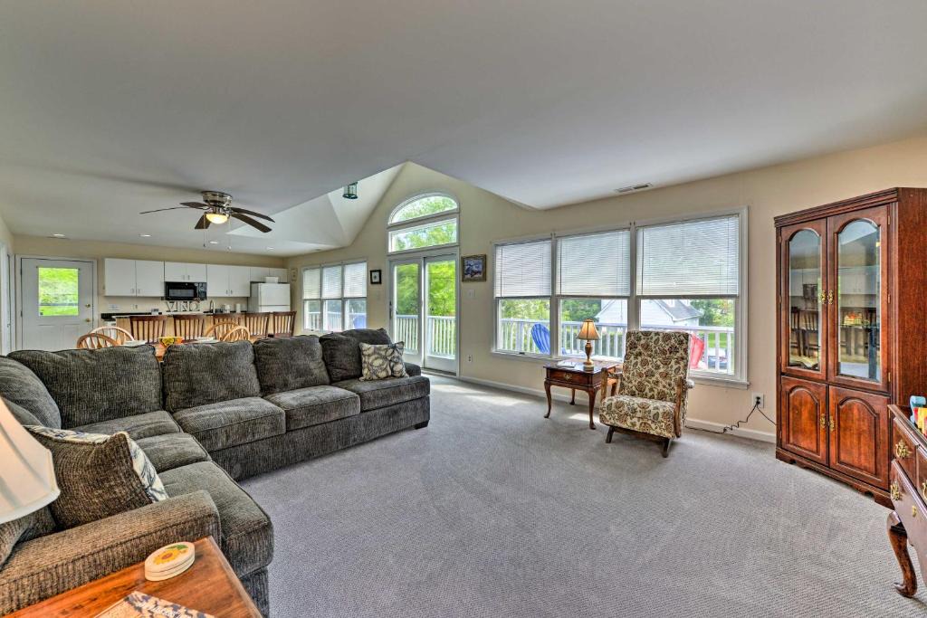 West Cape May House | Seaside Escape < 1 Mi to Cape May Public Beach