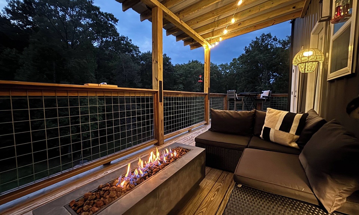 Clarkesville Cabin | Secluded Mountain Cabin on 8 Private Acres w/Deck, Fire Table & Fast WiFi