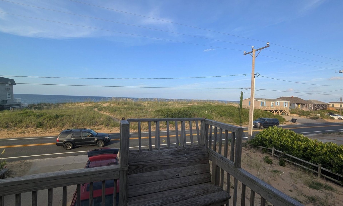 Colington Cottage | Semi-Oceanfront~Ocean Views~Direct Beach Access~Kill Devil Hills