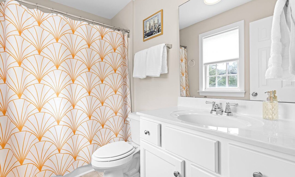 Northwest Raleigh House | Serene 3-bedroom house with AC in charming Raleigh