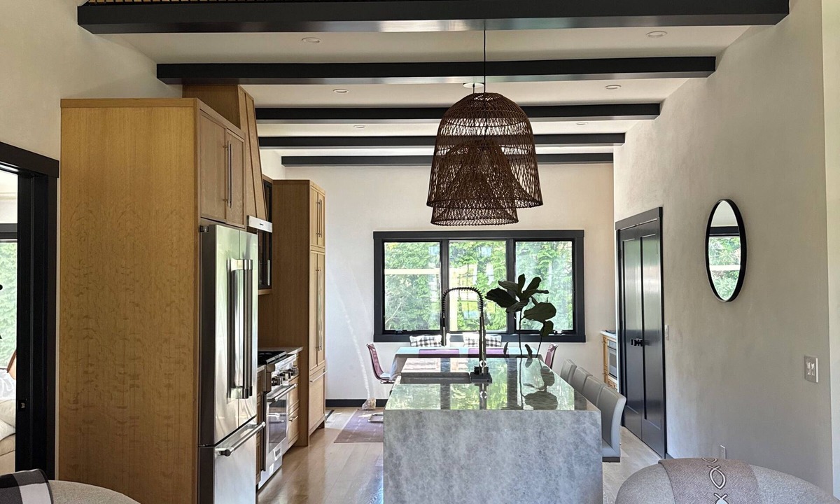 Hampton Bays Villa | Serene Beach Bungalow