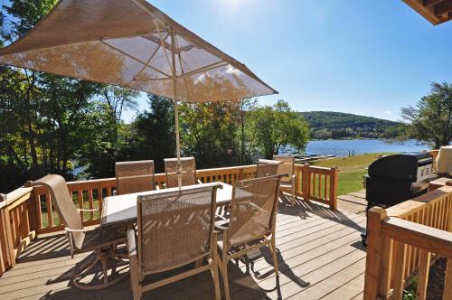 McHenry House | Ski Harbor 07