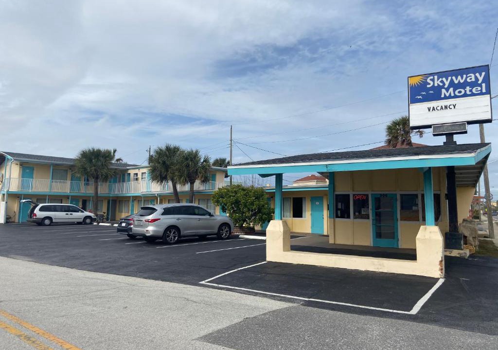 Ribault Hotel | Skyway Motel
