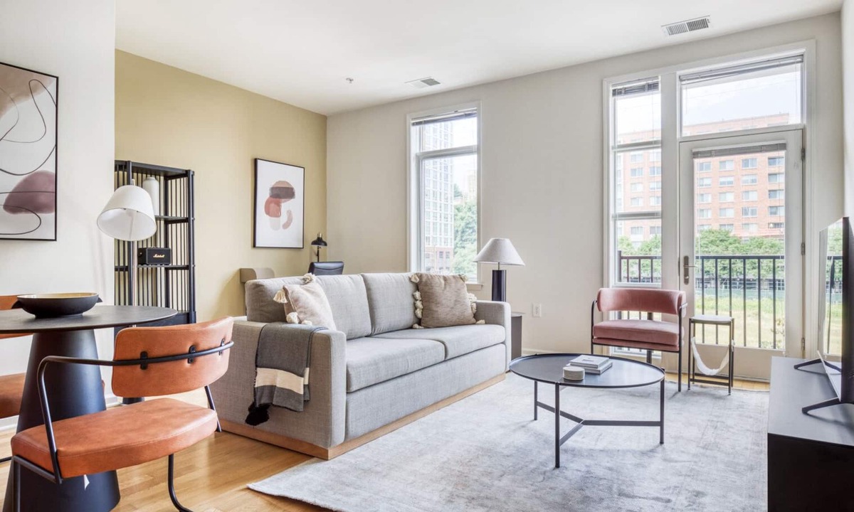 Hoboken Apartment | Sleek Hoboken 1BR w/ Gym, W/D & Elevator, near Waterfront, by Blueground