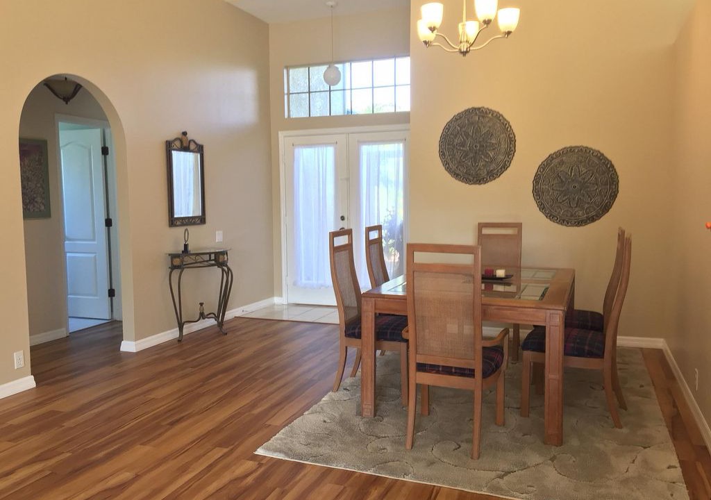 Desoto Lakes House | SO CLOSE TO EVERYTHING YOU LOVE in SARASOTA