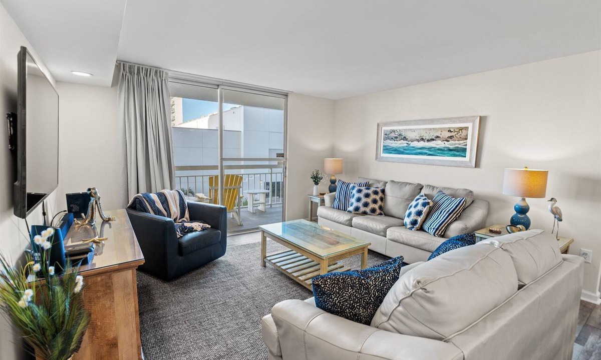 Arcadian Shores Condo | South Hampton 204 Oceanview w/Pool & Beach