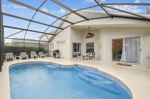 Lake Berkley House | Spacious 4BR Pool Home at Lake Berkley Resort