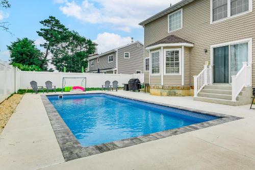 Southend House | Spacious Brigantine Home ~ 1 Block to Beach!
