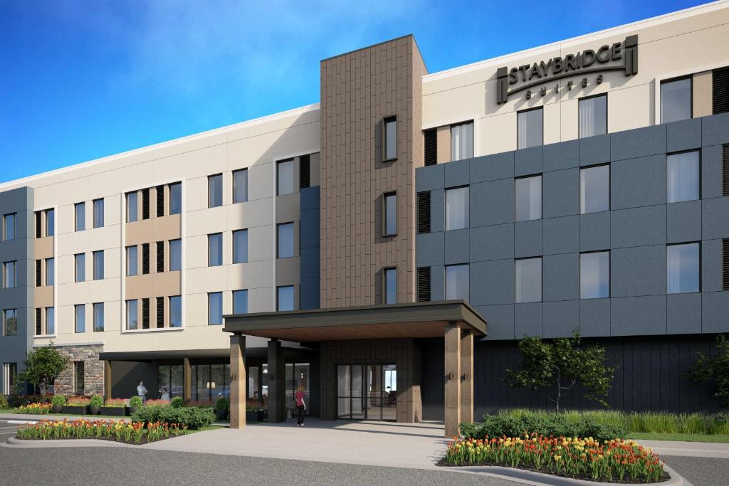 Sarasota Hotel | Staybridge Suites Sarasota - Bradenton Airport by IHG