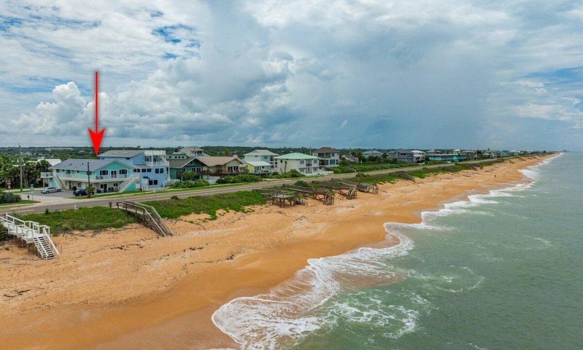 Flagler Beach Condo | Steps to Flagler Beach! Cozy 1-BR Oceanfront Retreat Dog-Friendly