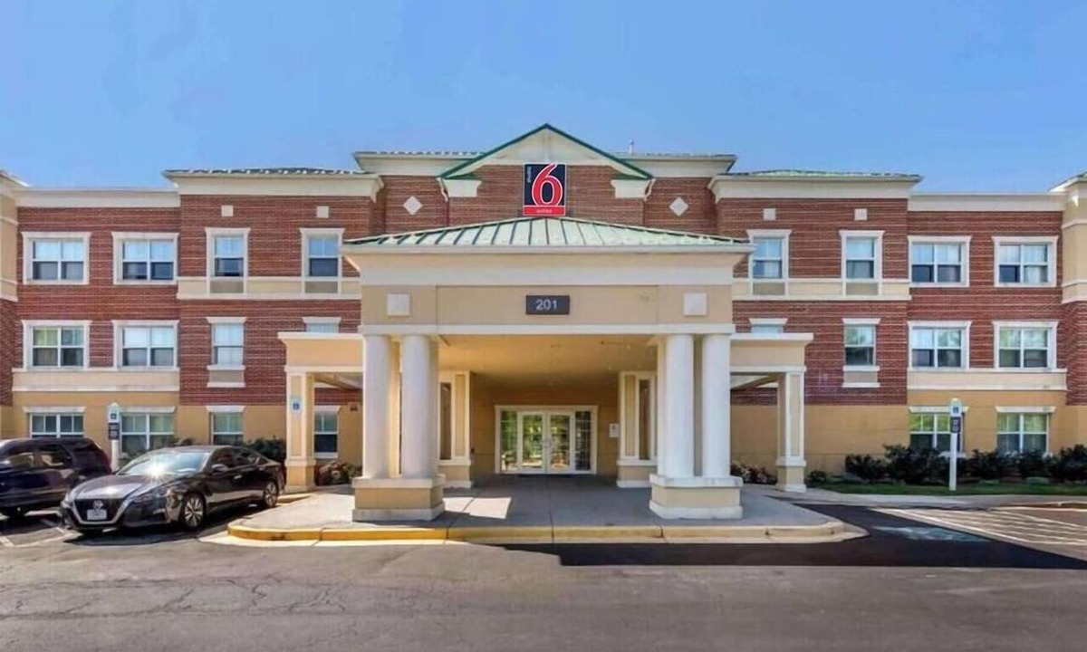 Gaithersburg Apartment | Studio 6 Gaithersburg|Cozy King|Nsmk|Kitchen