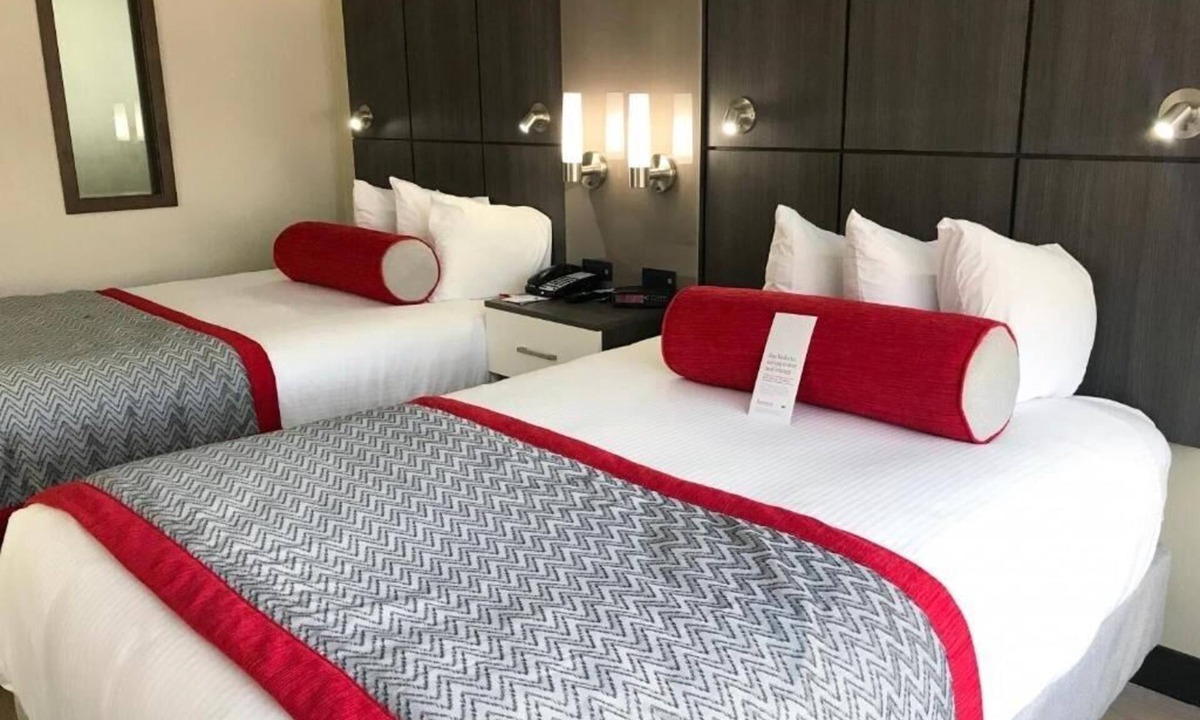 Airport North Apartment | Studio Suite Near Oracle ORL