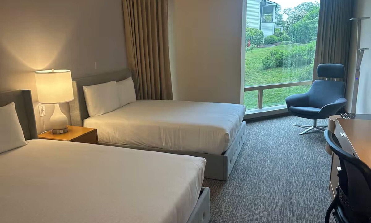 Ossining Hotel | Stylish Getaway with Easy Access to Local Attractions