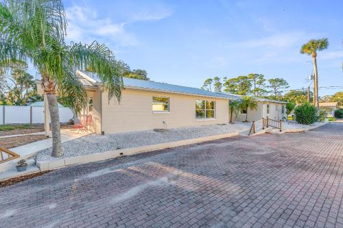 Port Orange House | Sun and Fun - The Whole Shell