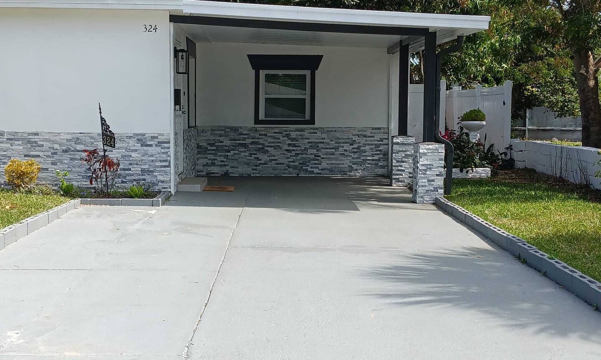 United Central House | Sunny New Renovated Retreat Spacious 3Bedrooms