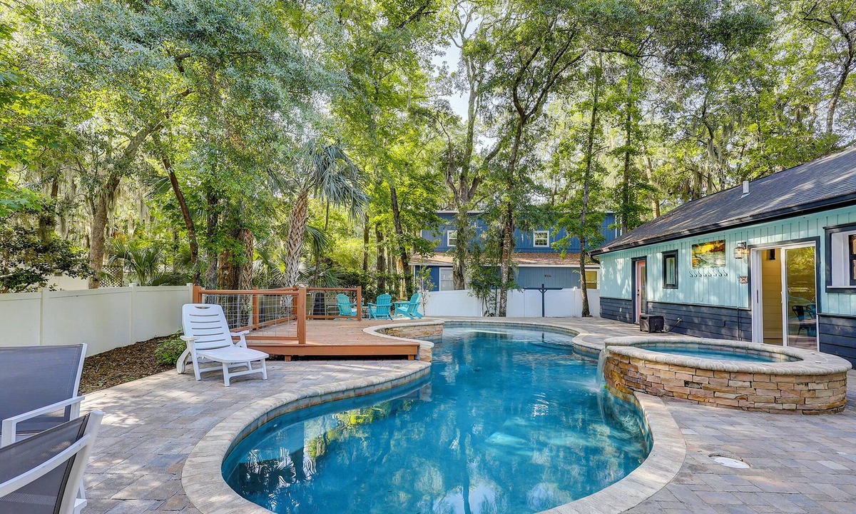 North Forest Beach House | Sunset Rentals | Heron 7 | Dog Friendly