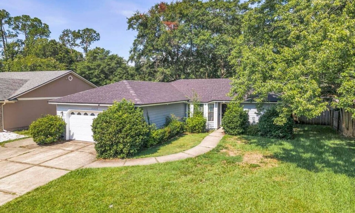 Southside House | Sweetwater · Sweetwater home in Heart of Mandarin