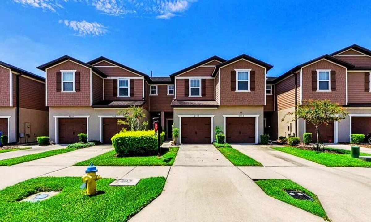 Greater Palm River Point CDC House | Tampa Bay Hideaway near I-75, Attractions & Award winning Beaches
