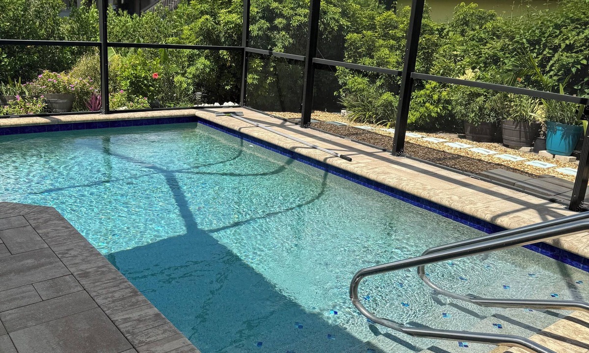 Venice House | Tarpon Point Lodge Venice Myakka River, Atlanta Braves, Pool House