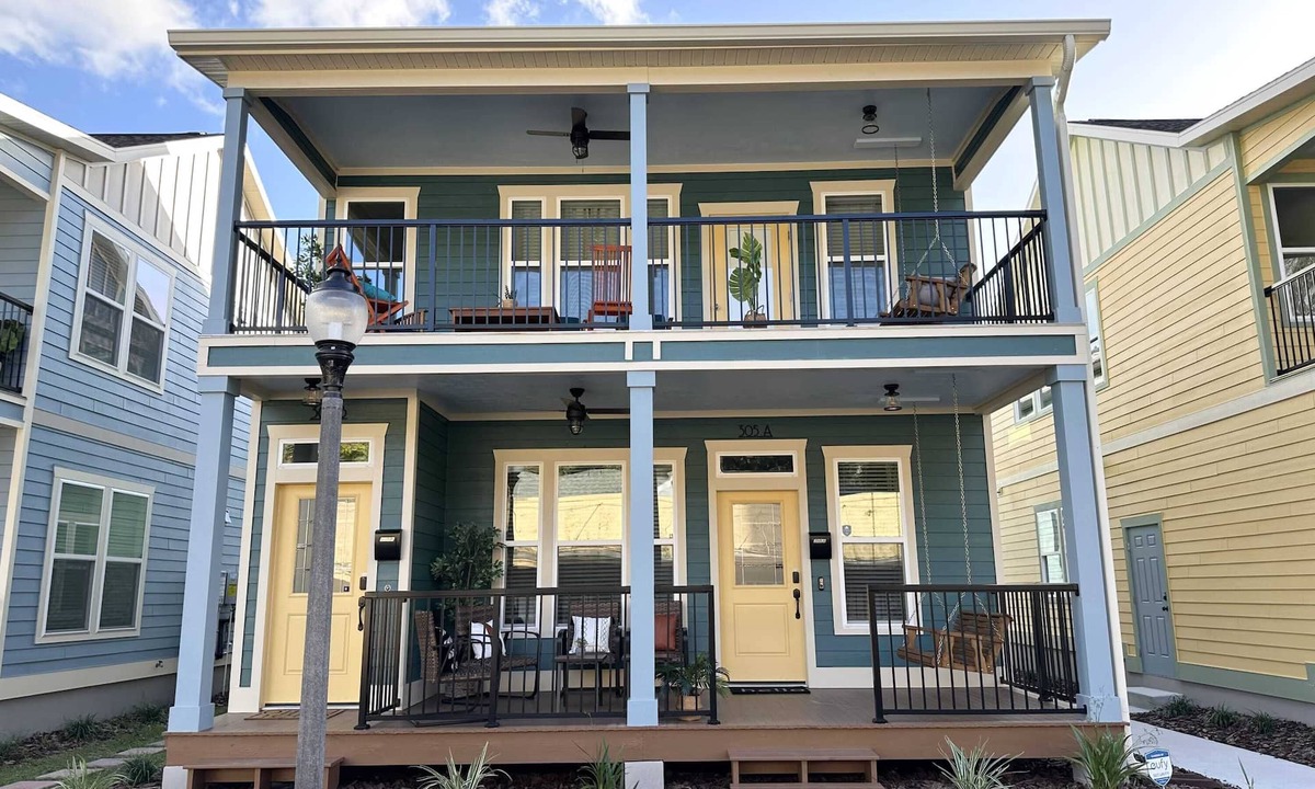 Pleasant Street House | The Prairie Suite 🦬🌵 JUST BUILT Family-Friendly