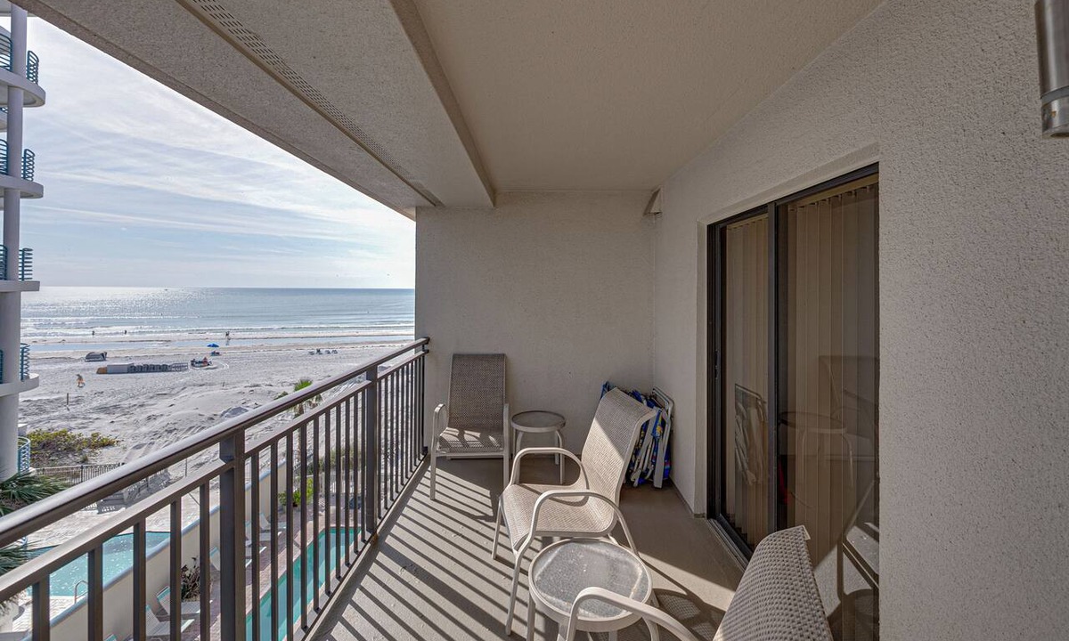 Belle Vista Condo | Top Floor Views of St Pete Beach | 2 Bedrooms