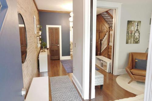 Bloomingdale House | Tree-Lined Tranquillity - DC Family Retreat