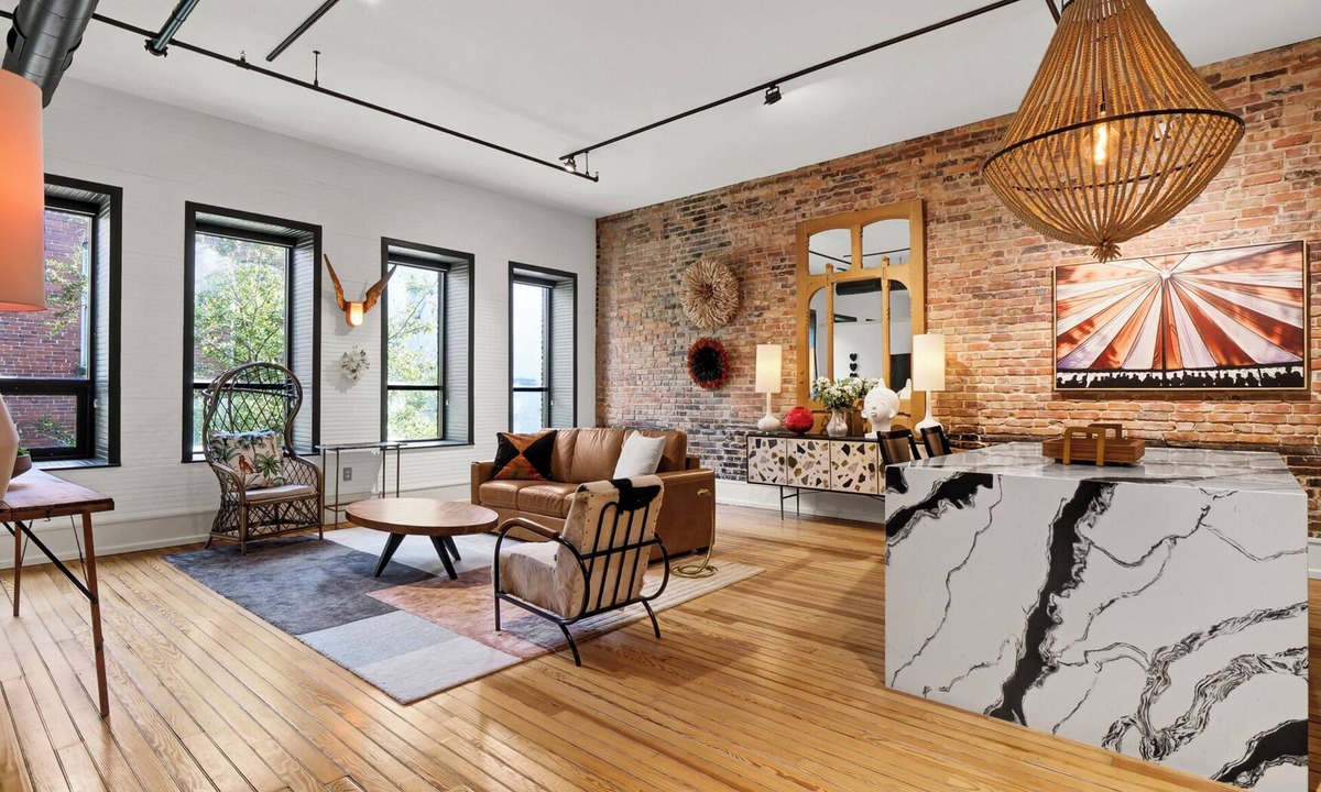 Downtown Wilmington Condo | Unique Historic Downtown Penthouse Featuring Two Private Suites