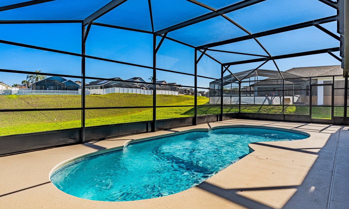 Tuscan Ridge House | Upgraded Home - Private Pool - Near Disney