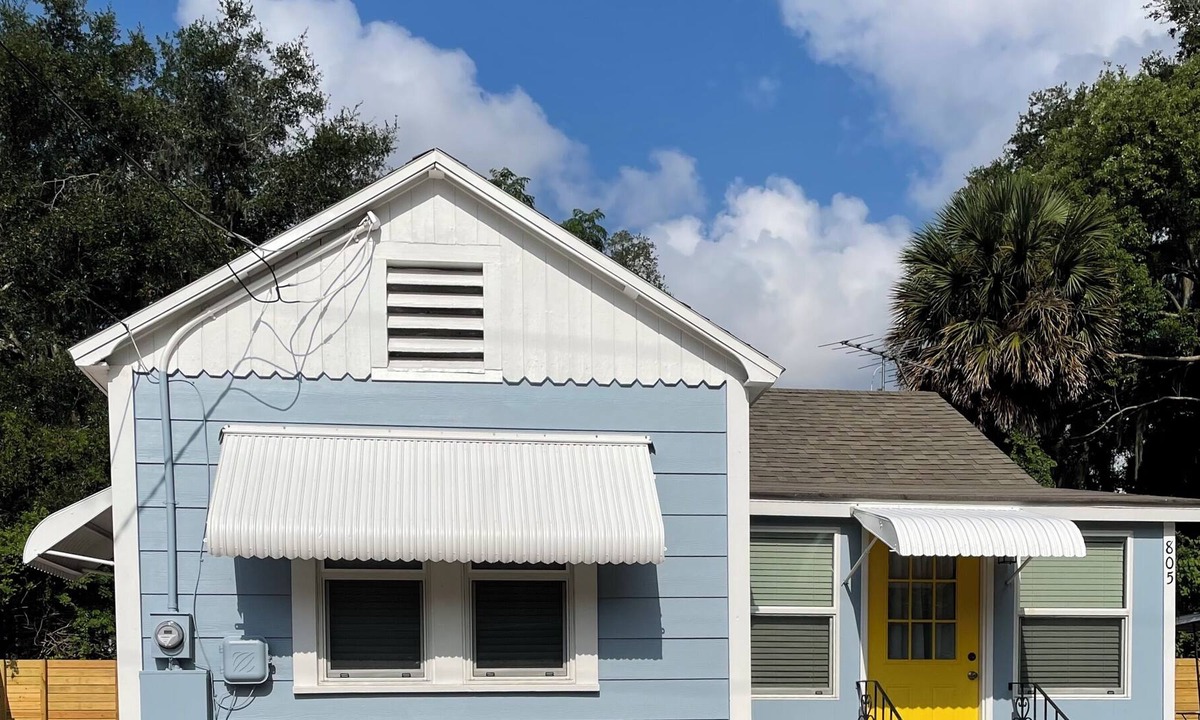 Mount Dora Cottage | Walkable To Historic Downtown Mount Dora, Vintage Cottage, Renovated!