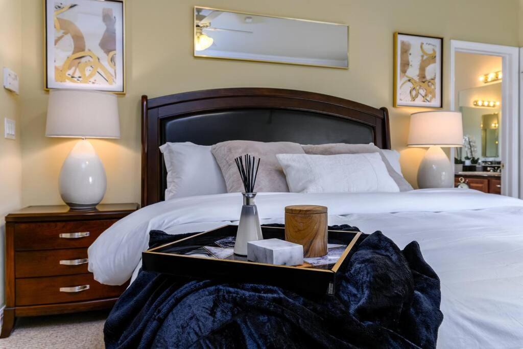 Port Tampa City House | Warm South Tampa Home