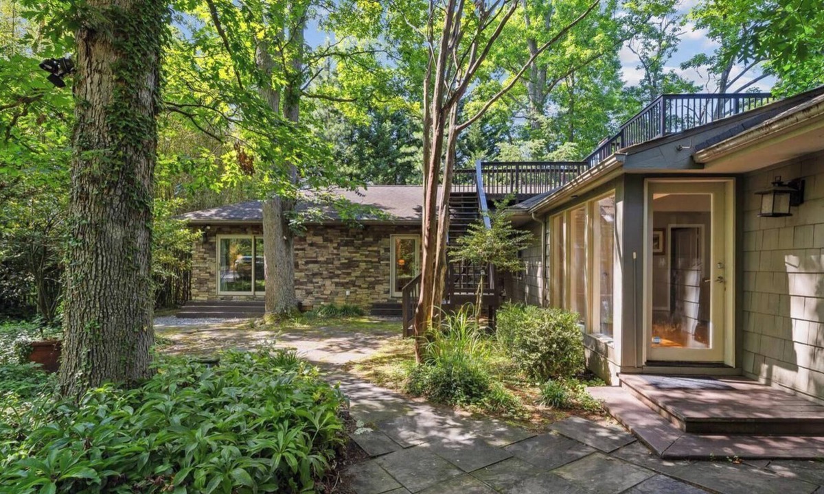 Annapolis House | Waterfront mid-century home