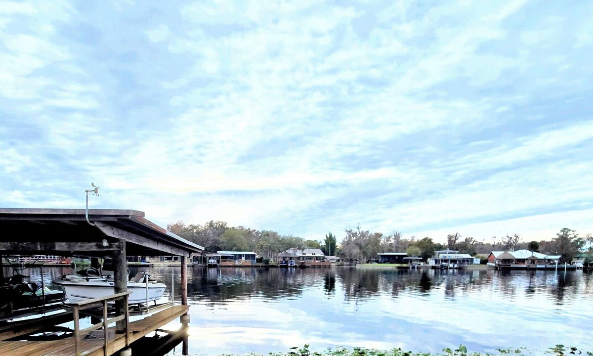 Astor Apartment | Welcome to your Waterfront Oasis! Enjoy relaxing steps from the St.John's River.