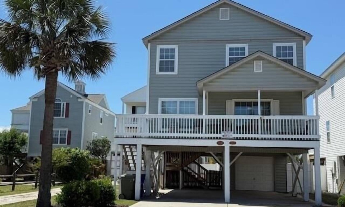 Surfside Beach House | Wells on 7th