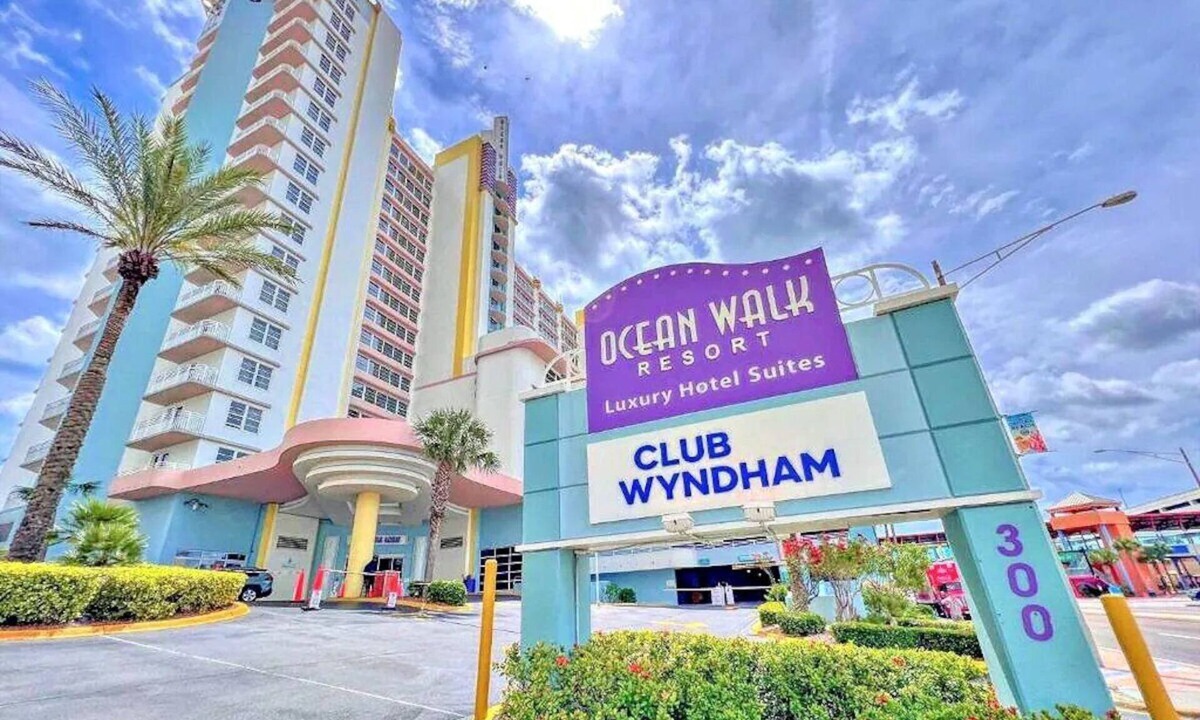 Smith's Memento Condo | Wyndham Ocean Walk 2bedroom 2bath multiple weeks available!