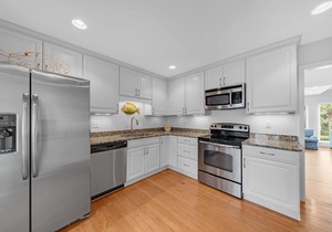 736 Spinnaker! Pet Friendly, Walk to Ocean, Pools, Golf, Dining! Amenity access included!