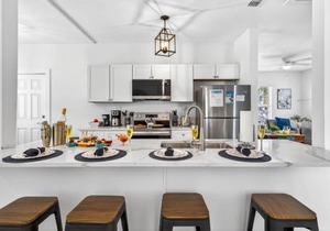 Frenchy's Cottage 490