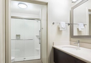 Home base for adventure! Near Miami International Links Golf Club, Pool