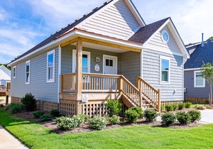 KIL9109 Golf Resort Living; Minutes to the Beach; Community Pool & Fitness