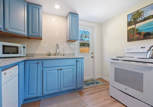 Mid-Century 1/1 Near Downtown/Siesta Key/SMH/Arlington Park