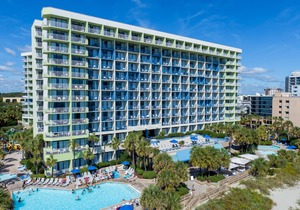 Oceanfront Suite at Coral Beach Resort - Full Access to Amenities!
