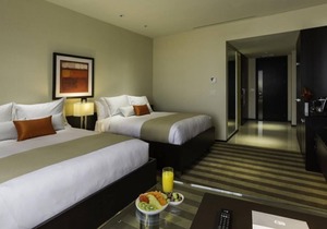 Quiet Luxury Near Airport | Family-Friendly Room with Outdoor Pool