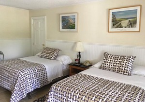 Westhampton Seabreeze Motel