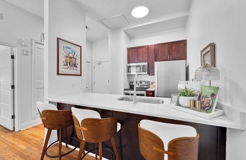 Greenville Downtown Condo | 1-bedroom condo in Downtown Greenville on Main Street! Zen in the City awaits!