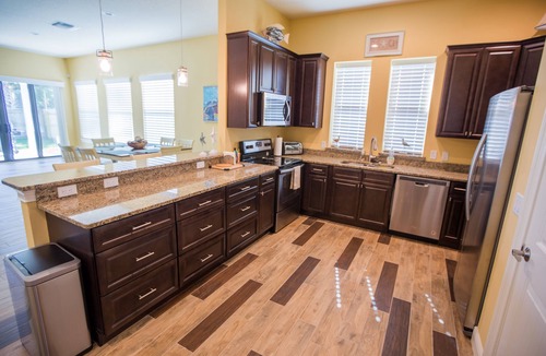 Port Canaveral House | 1 blk to the beach. 3 bdrm/3.5 bath, beach items, longboard, pickleball closeby