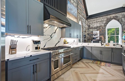 Wilmington Historic District House | 10 Bedroom Church Downtown Wilmington