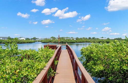 Indian Shores Condo | 114 m² Condo ∙ 2 bedrooms ∙ 6 guests