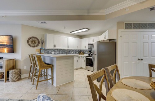 North Forest Beach Condo | 1303 SeaCrest - 3rd Floor - Gorgeous Ocean Views & Walk to Shopping & Dining