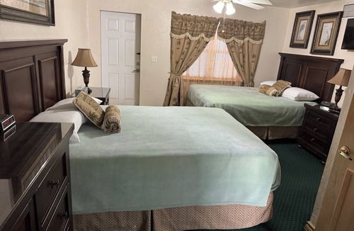 South Peninsula Historic District Hotel | 15 A- 1 bedroom/1 bath-Courtyard View-Groundfloor