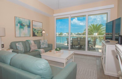 Clearwater Beach Apartment | 166 m² Apartment ∙ 3 bedrooms ∙ 6 guests