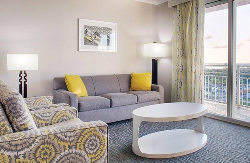 Brush - Stewarts Resort | 1BD/Daytona - Condo w/Wide Open Ocean F U N!